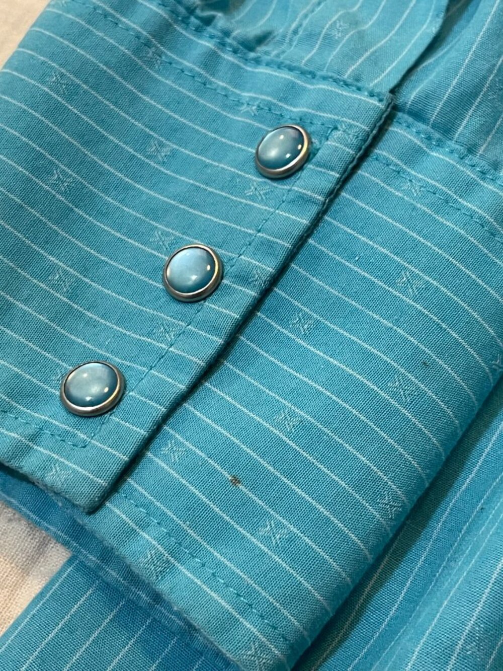 Men's XXL Wrangler Aqua/White Pinstripe Pearl Snap Long Sleeve Shirt - Picture 13 of 15